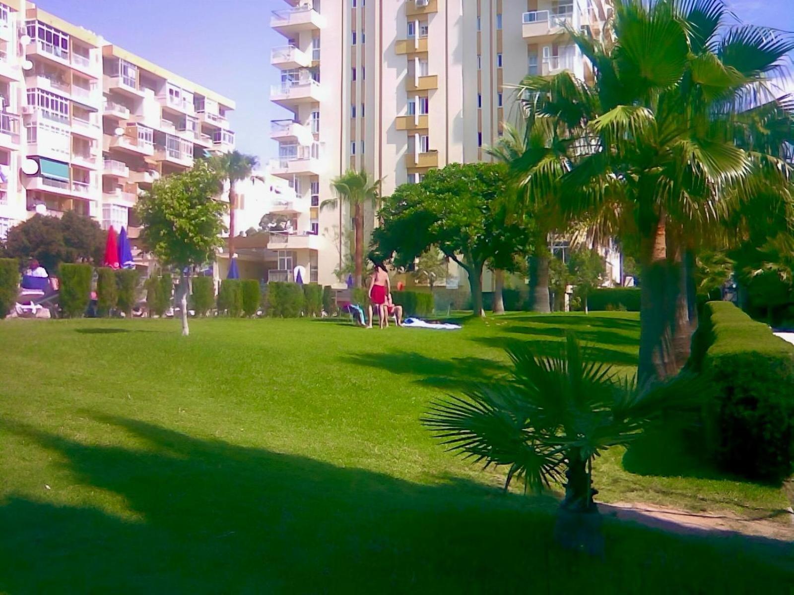 Luxury Suites Sunset Beach Беналмадена Екстериор снимка