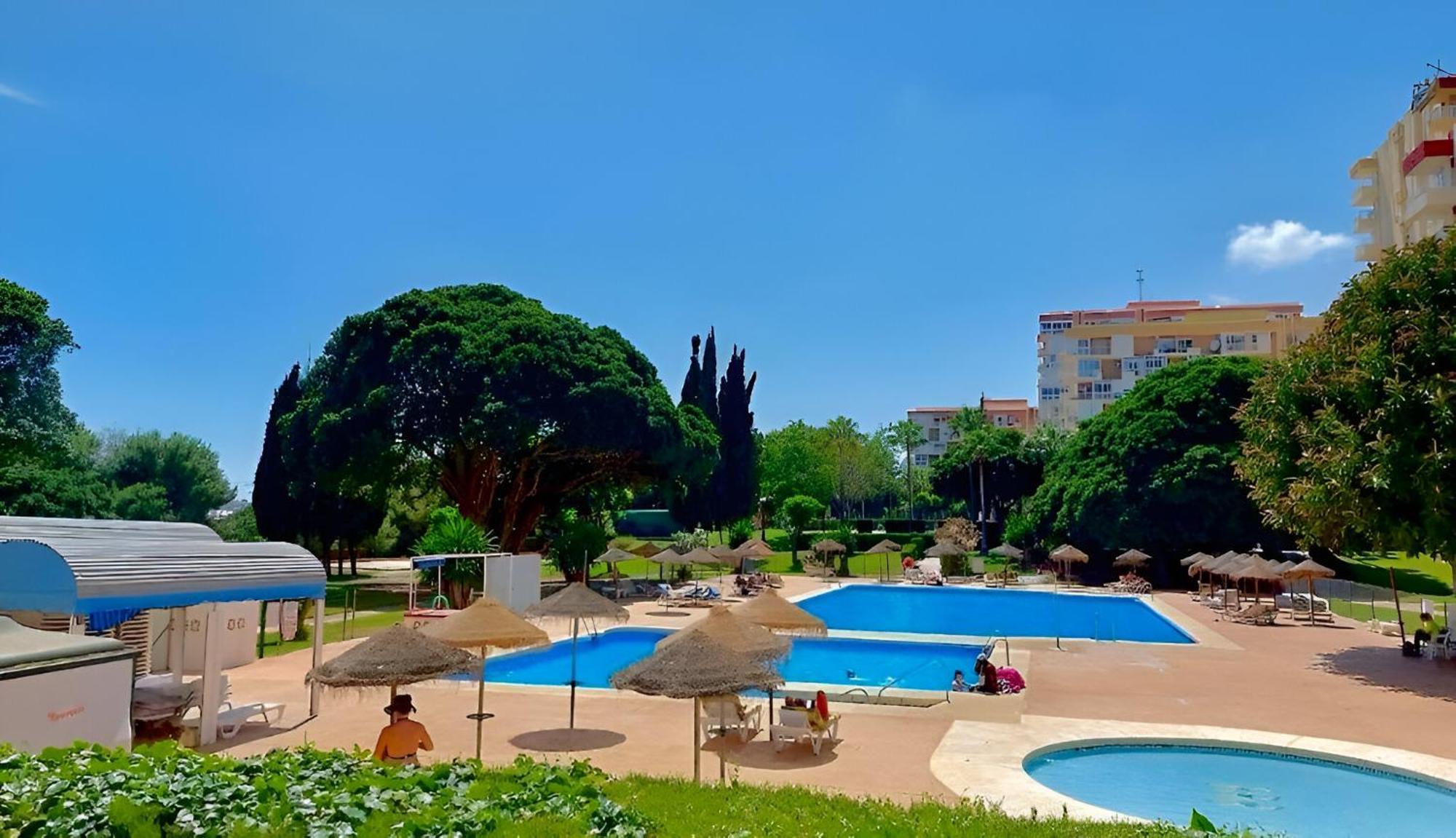 Luxury Suites Sunset Beach Беналмадена Екстериор снимка